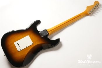 ST57-650 - 2 Tone Sunburst